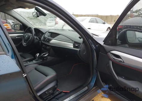 2014 BMW X1 Sdrive28I z USA, uszkodzony, nr VIN WBAVM1C54EVW54918